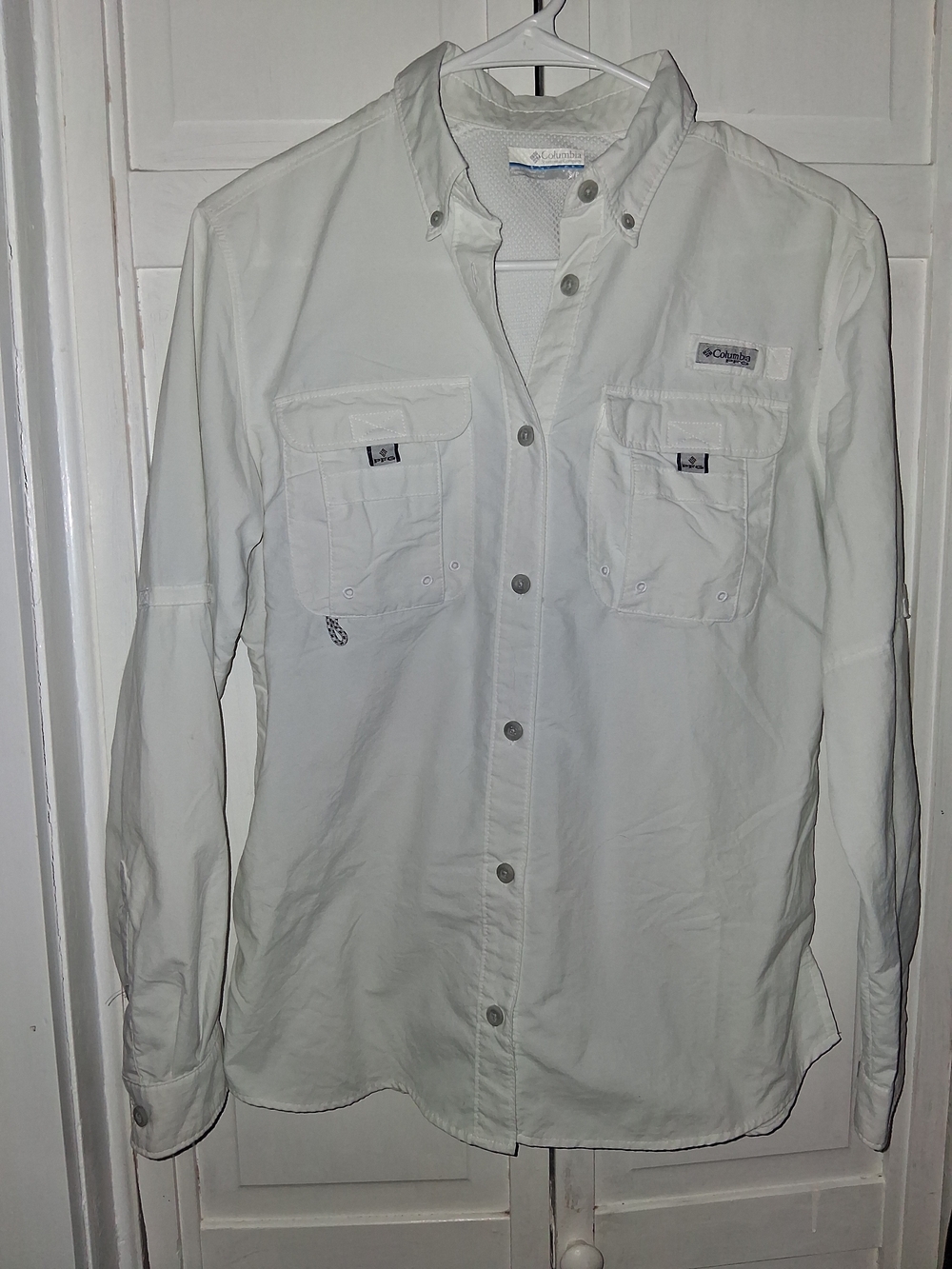 Columbia White Long Sleeve Button-Front Fishing Shirt